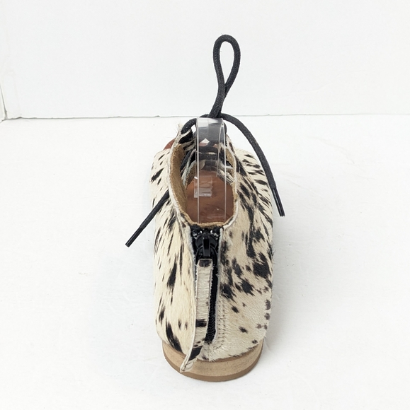 Naughty Monkey Nola Sandals - Picture 11 of 16